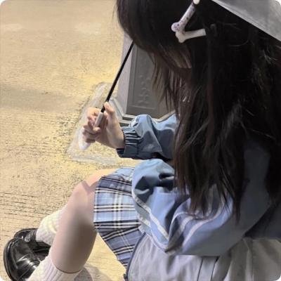阳光中的青时雨